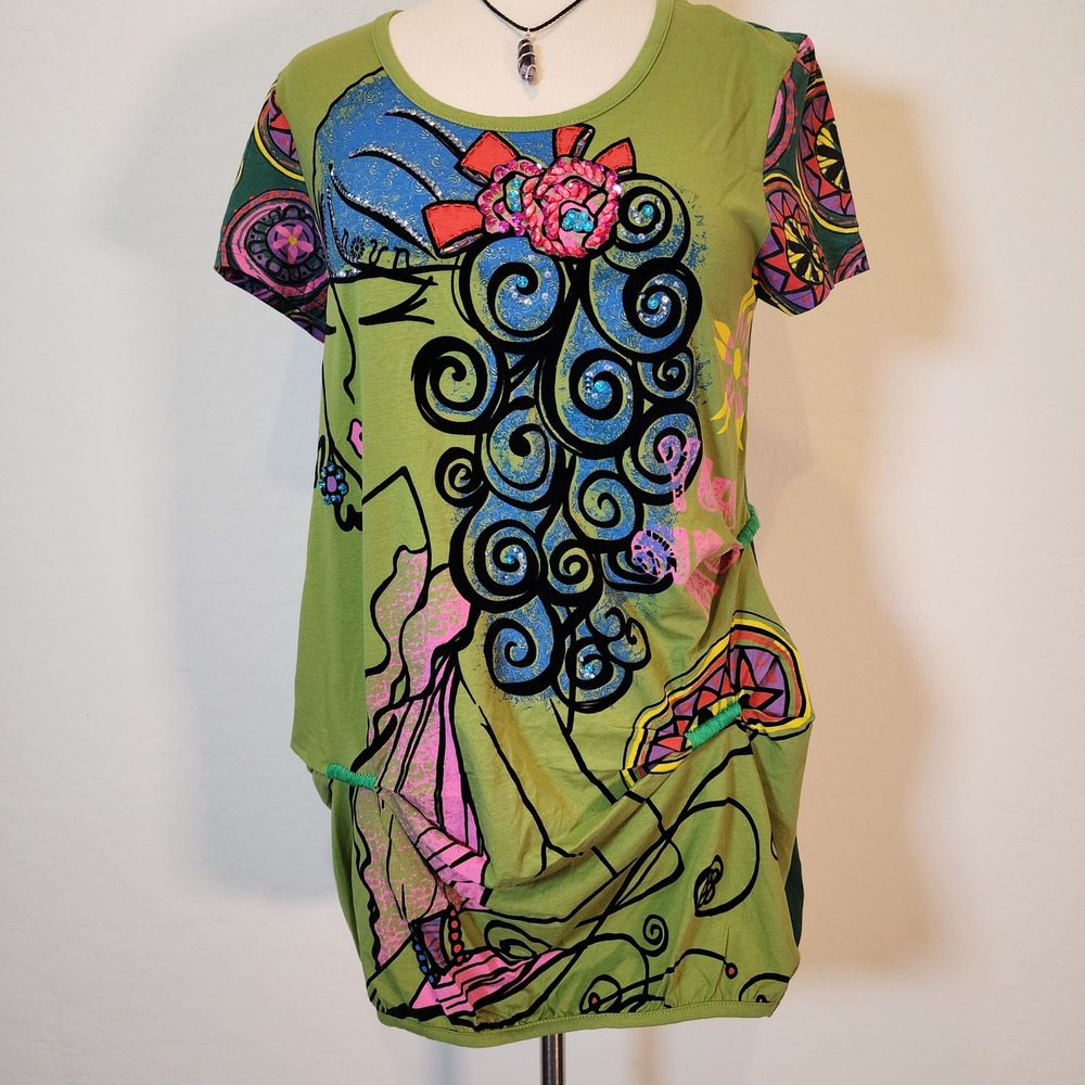 Noun Paris XXL Green Abstract Face Graphic Print Short Sleeve Tunic Top Dress‎
